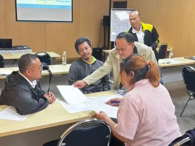 ผู้เข้าอบรมกำลังเรียนรู้จป.เทคนิค - หลักสูตรจป.-คปอ. ที่ Safety Station โรงเรียนความปลอดภัย