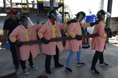 ภาพอบรมดับเพลิงขั้นต้นจริง