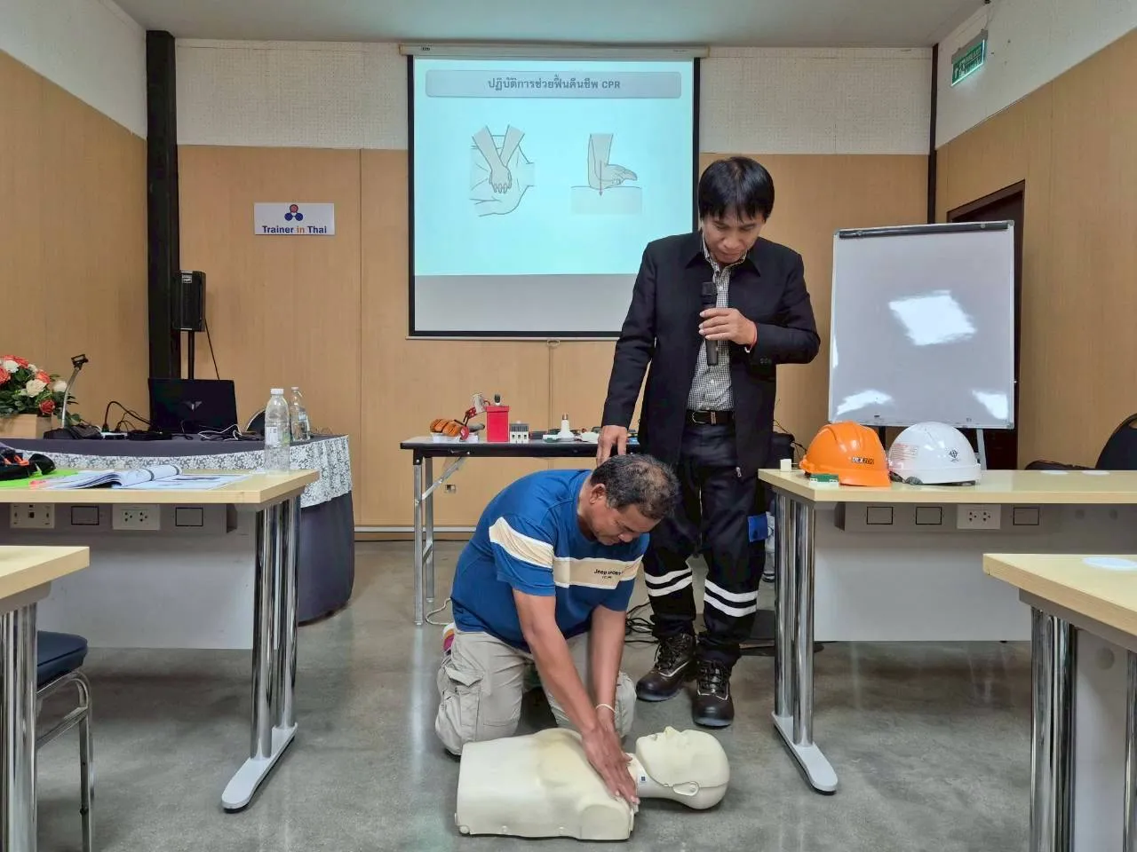 บรรยากาศการฝึกอบรมความปลอดภัยไฟฟ้า - หลักสูตรไฟฟ้า ที่ Safety Station โรงเรียนความปลอดภัย