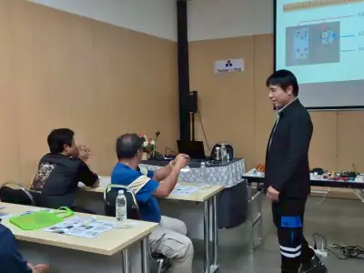 บรรยากาศการฝึกอบรมความปลอดภัยไฟฟ้า - หลักสูตรไฟฟ้า ที่ Safety Station โรงเรียนความปลอดภัย