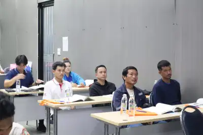 บรรยากาศการฝึกอบรมอับอากาศ 4 ผู้ - หลักสูตรอับอากาศ ที่ Safety Station โรงเรียนความปลอดภัย