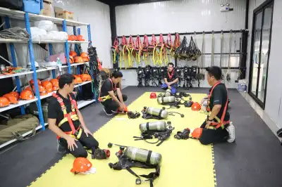 ภาพอบรมผู้อนุญาตอับอากาศจริง