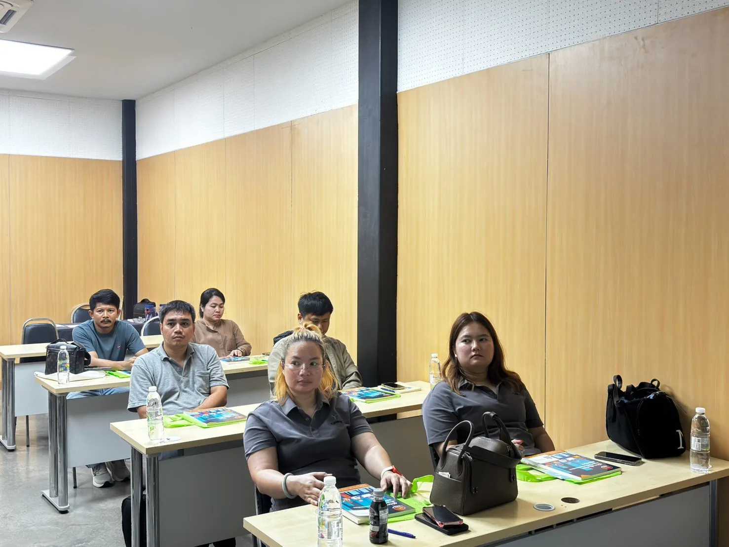 วิทยากรสอนทฤษฎีจป.บริหาร - หลักสูตรจป.-คปอ. ที่ Safety Station โรงเรียนความปลอดภัย