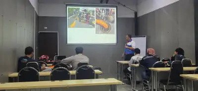 ภาพอบรมทบทวนอับอากาศจริง